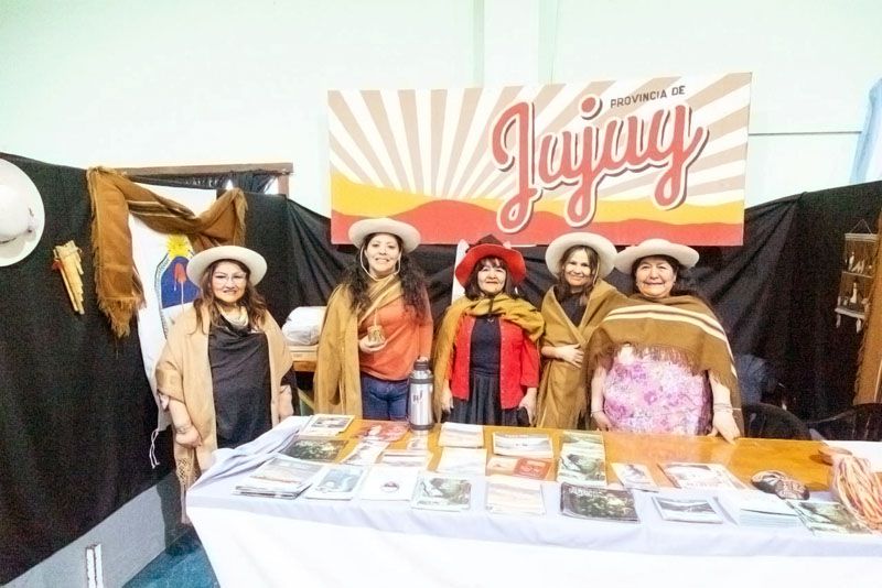 Se presentó la ‘Fiesta de las Provincianías’ en el Esther Fadul 