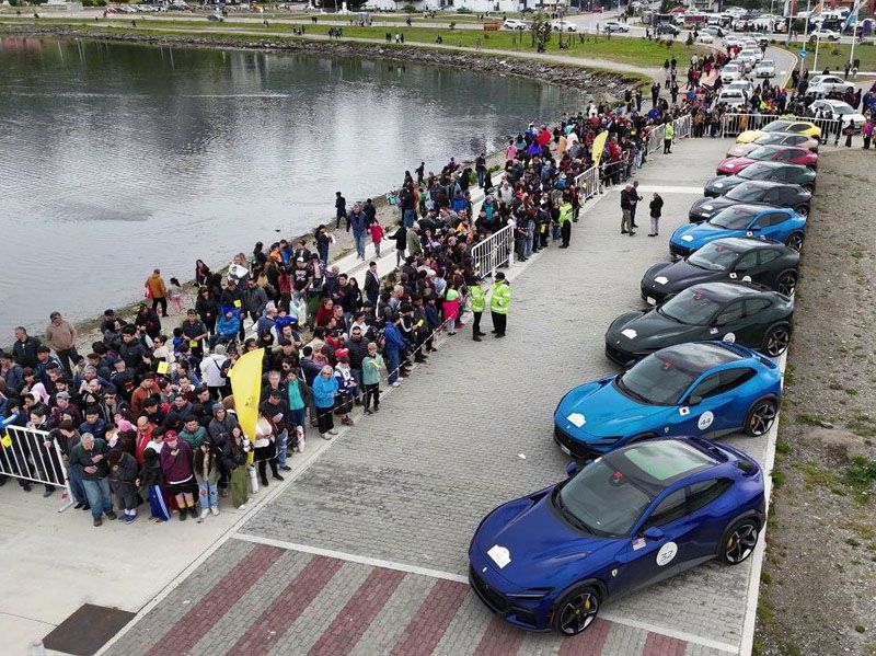 Ushuaia recibió a la Ferrari Cavalcade Adventure 2025