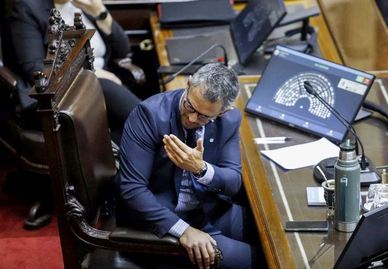 Menem trabaja en la primera minoría en Diputados 