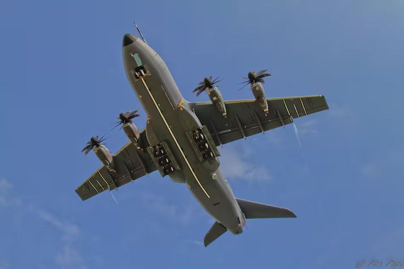 Advertencia por maniobras aéreas del Reino Unido en zona antártica argentina