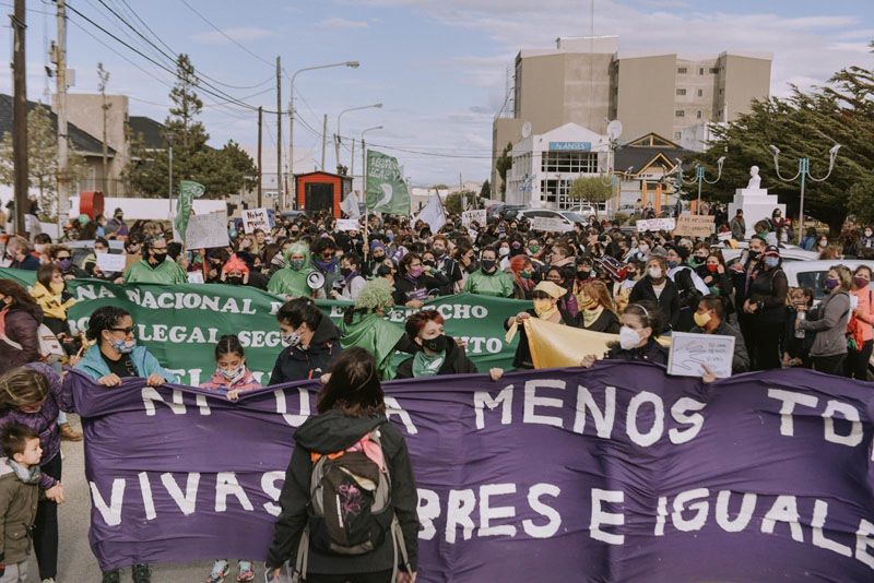Femicidios: la deuda sigue vigente y crece el reclamo social 