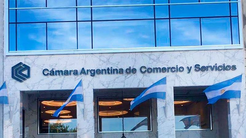 Nueva suba del consumo de hogares en bienes y servicios