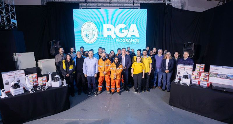 Perez inauguró tecnología para fortalecer la respuesta urbana | Diario del Fin del Mundo
