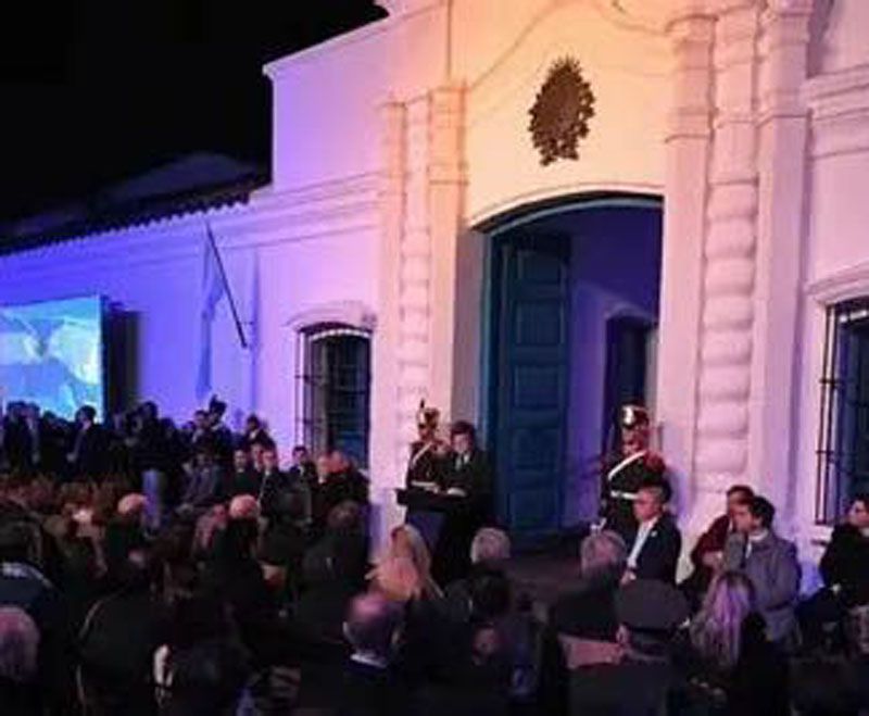 Federalismo de palabra, abandono en los hechos