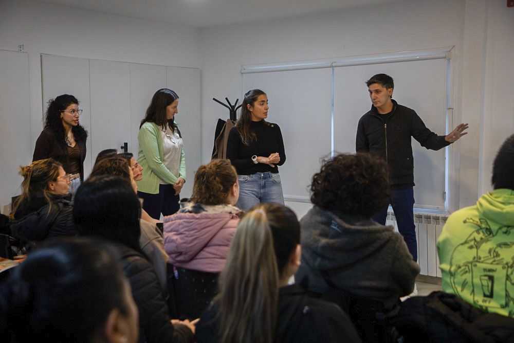 Lanzan nuevos cursos de la Escuela de Emprendedores