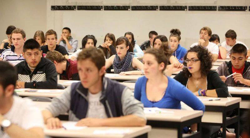 Estudiar fuera de la provincia puede costar $1,8 millones mensuales
