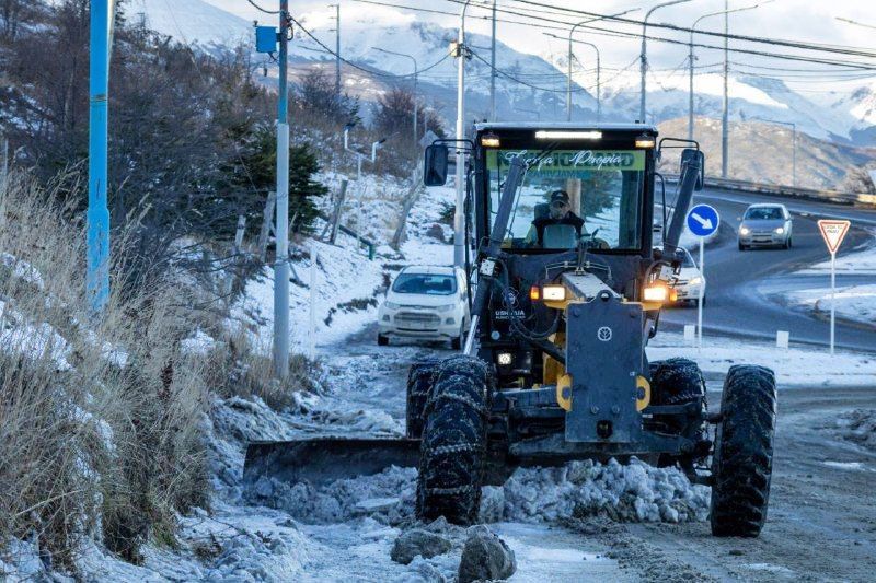 Piden colaboración para evitar el hielo | Diario del Fin del Mundo