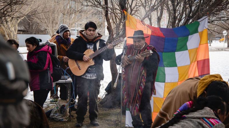 El Municipio acompañó una nueva ceremonia a la Pachamama | Diario del Fin del Mundo