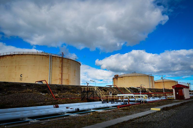 Río Cullen: el Gobierno controla el crudo, no el buque 