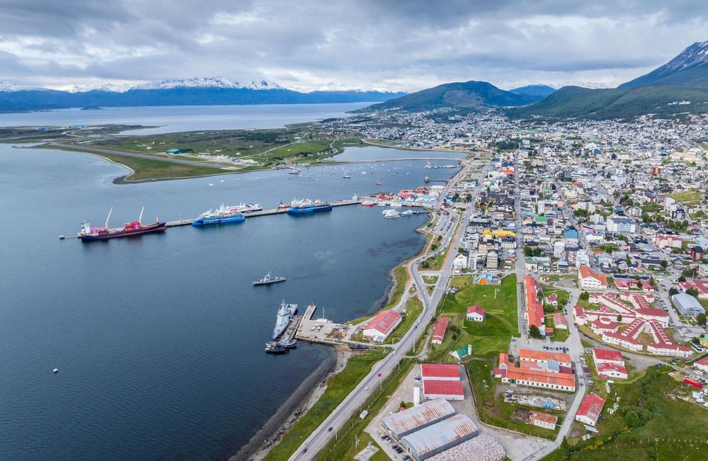 Participación de Tierra del Fuego en la Antártida y el Atlántico Sur