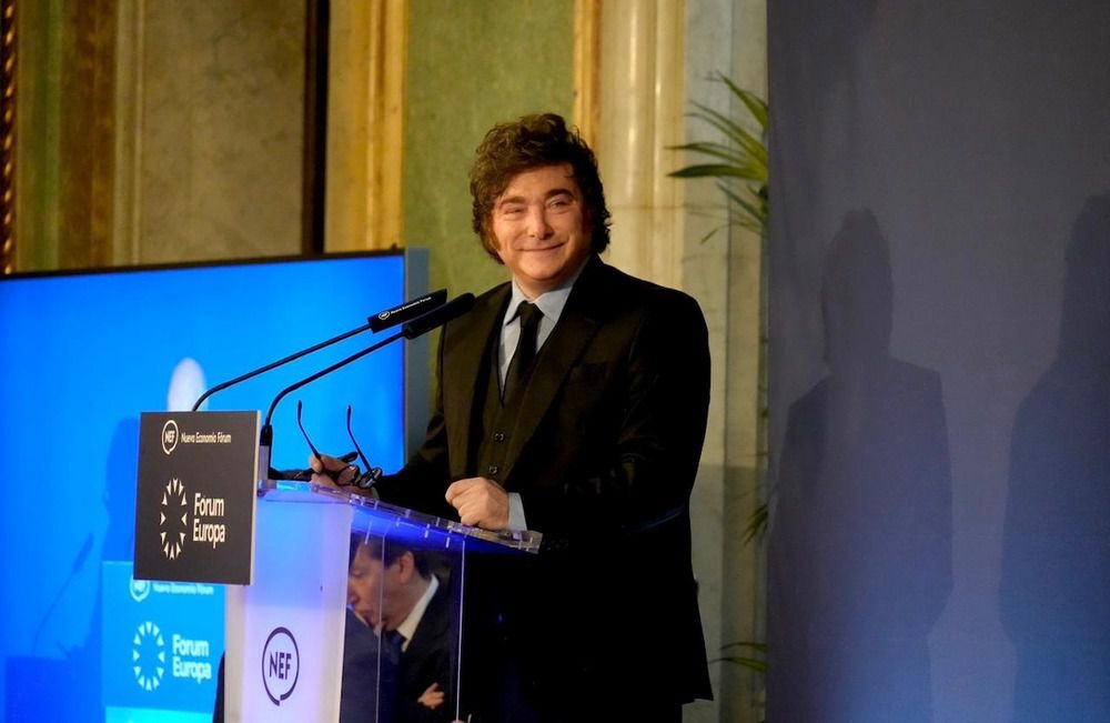 Milei en España trató de “dictador” a Pedro Sánchez