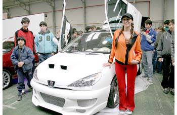 Más de 5 mil personas visitaron la Expo 2005