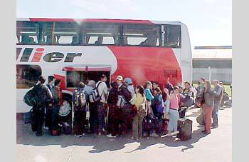Los chicos de Tierra del Fuego se recuperan del viaje y esperan el debut