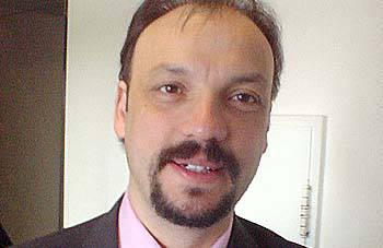 Miguel Ramírez, al frente de los empresarios turísticos