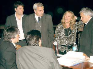 El Concejo Deliberante de Ushuaia pidió a Ríos que convoque a Consulta Popular