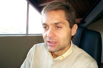 &gt; Sciurano: “Hace unos años, la primera reacción fue bajar los sueldos”<br>&gt; Pino: juicio político contra el Intendente<br>&gt; Cárdenas: denuncia ante el Tribunal de Cuentas