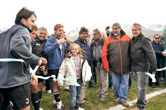 Bajá el PDF con las mejores imágenes de la inauguración de la cancha de Rugby