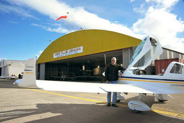 Llegó la primera aeronave del Raíd-Aéreo NAVEGUETA 2012