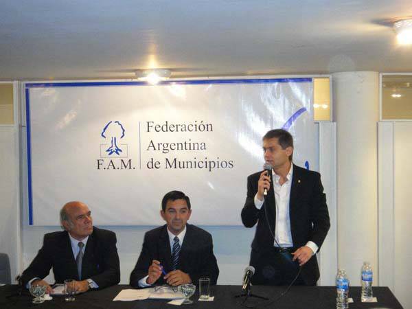Sciurano será primer vocal de la Federación Argentina de Municipios