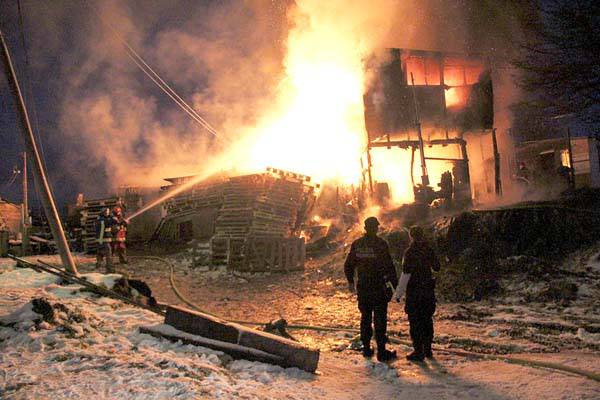 Dos hermanitos murieron en impresionante incendio