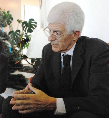 Piedrabuena admitió el interés de la UTE por quedarse con el proyecto