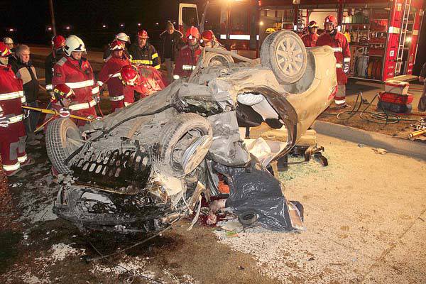 Un muerto y un herido grave en impresionante accidente de tránsito