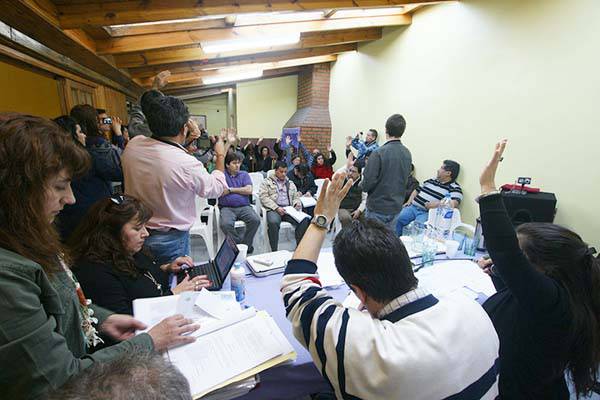 Expulsaron del SUTEF a los integrantes de la conducción de la seccional Río Grande
