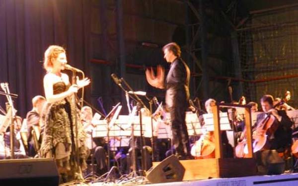 Elena Roger cautivó con su voz