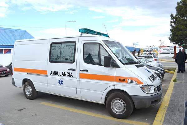 Logística Lech-Mar donó una ambulancia a Puertos