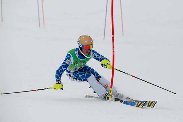Juan Cruz Begino ganó una competencia FIS en Europa