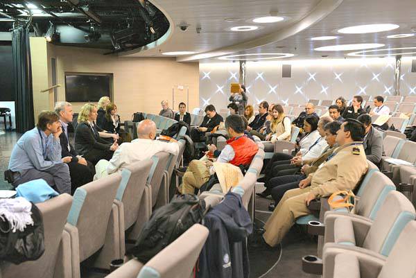 Debaten el futuro del turismo antártico