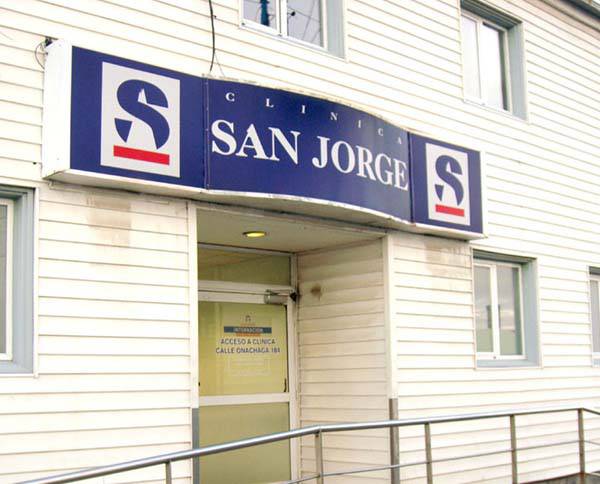La clínica San Jorge entraría en colapso para todas las obras sociales