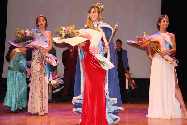 Julieta Santamaría, Reina de la Noche más Larga