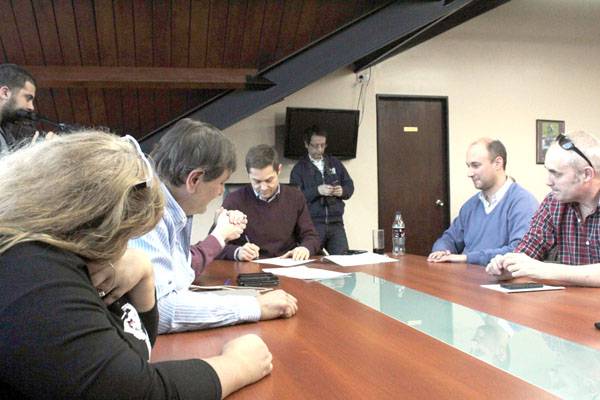 Aumento salarial para municipales de Ushuaia 