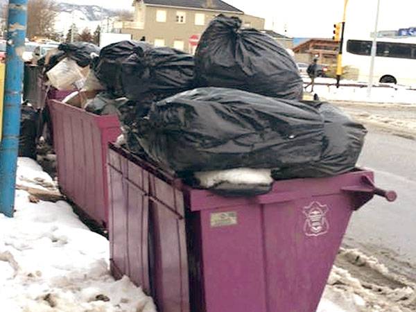 Sin recolección de residuos por paro en Agrotécnica