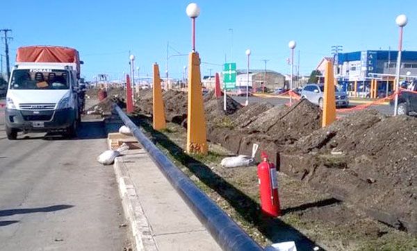 Avanza en la ampliación del gasoducto