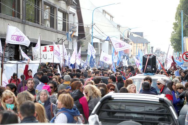 Rechazan planteo del SUTEF por exceso de permisos gremiales