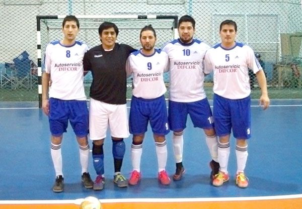 Jugando en todas las canchas