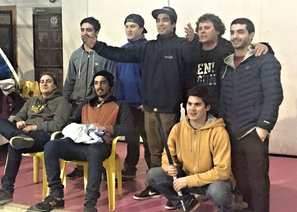 Palo y bocha para el Yagan
