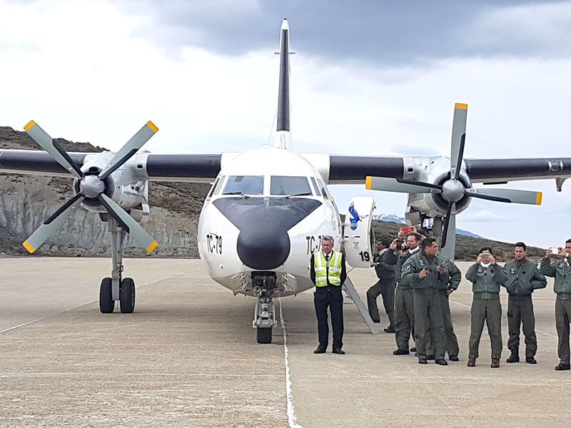 Historias de avión: integrantes de LADE y un piloto contaron anécdotas sobre la aviación en la provincia