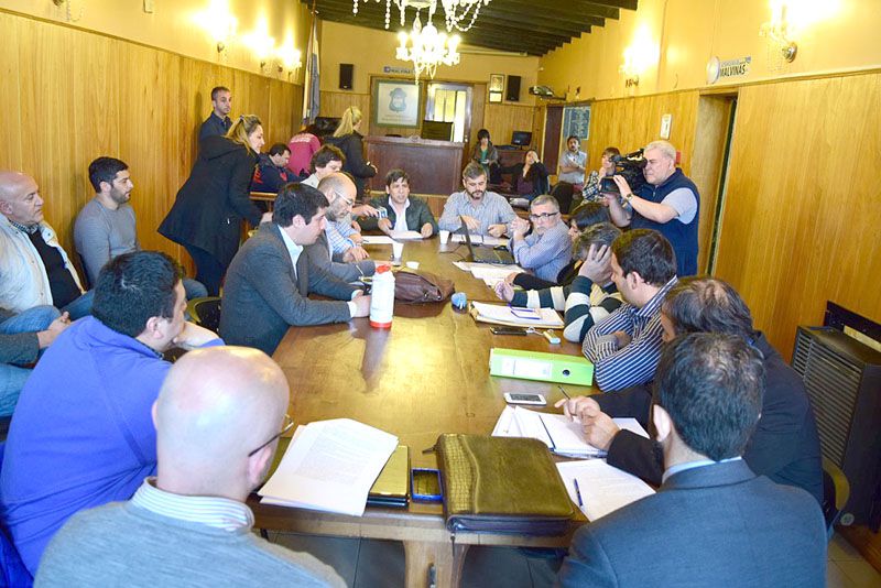 Concejales analizaron el pedido de aumento del boleto presentado por Autobuses Santa Fe