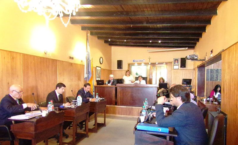 Concejales autorizaron el empréstito y rechazaron el aumento en el boleto de colectivo