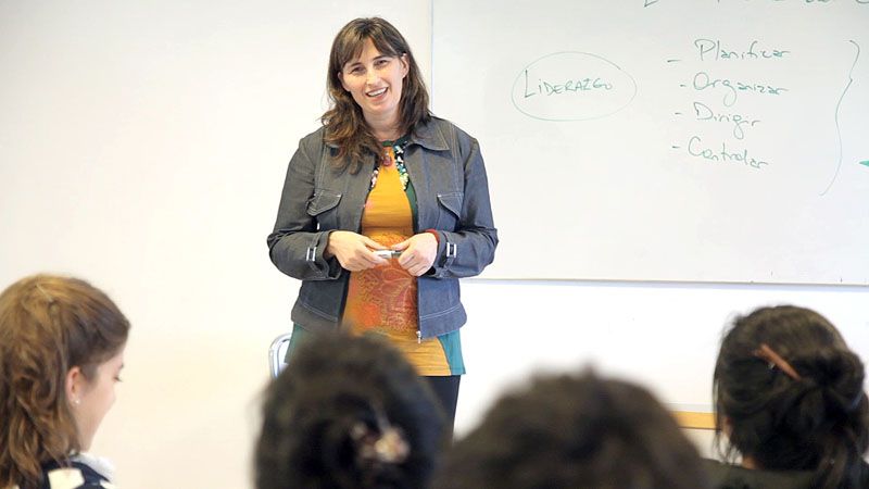 La UNTDF es la primera “Incubadora de Negocios” de Tierra del Fuego