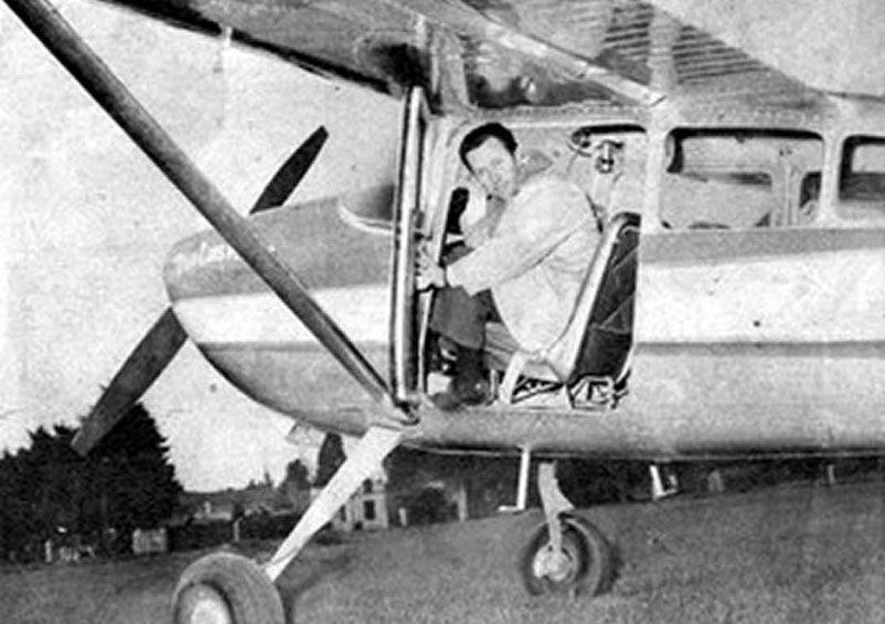 Muere Fitzgerald, el intrépido aviador que llegó a Malvinas