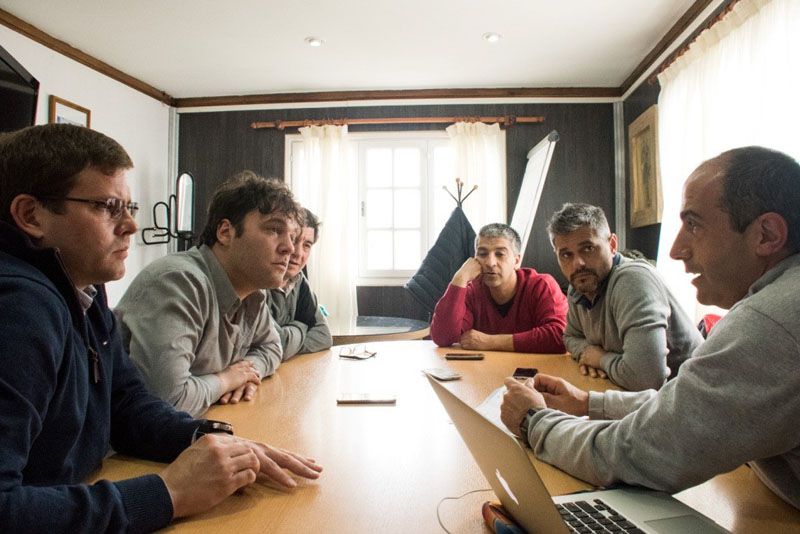 El Municipio y la DPOSS analizan soluciones al servicio de provisión de agua 