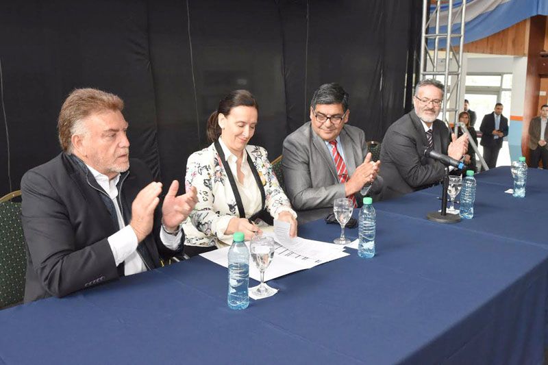 “El trabajo conjunto sin importar la ideología cambia la disposición de los recursos”, sostuvo Michetti