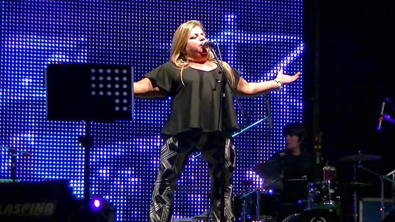 La cantautora Claudia Pirán abrirá la Pulpería del Fin del Mundo con un show en vivo