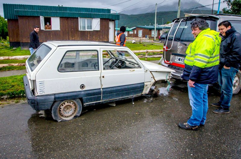 Becerra: “La colaboración de los vecinos contribuye a tener una ciudad mejor”