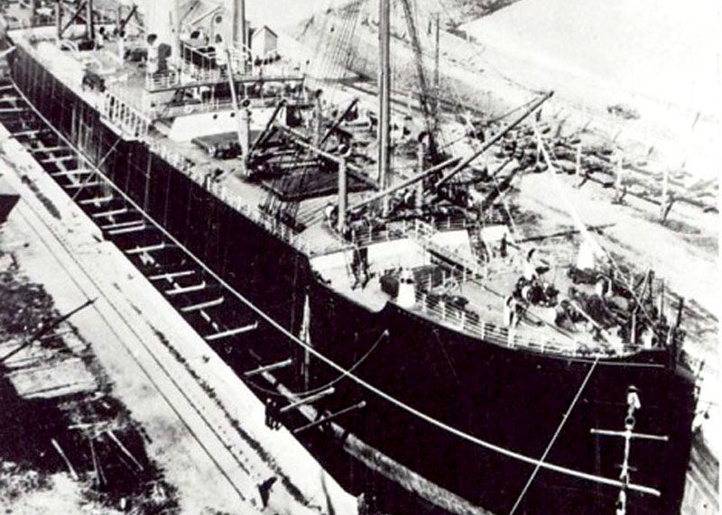 Un vapor inglés sufre avería y naufraga en la isla Desolación 