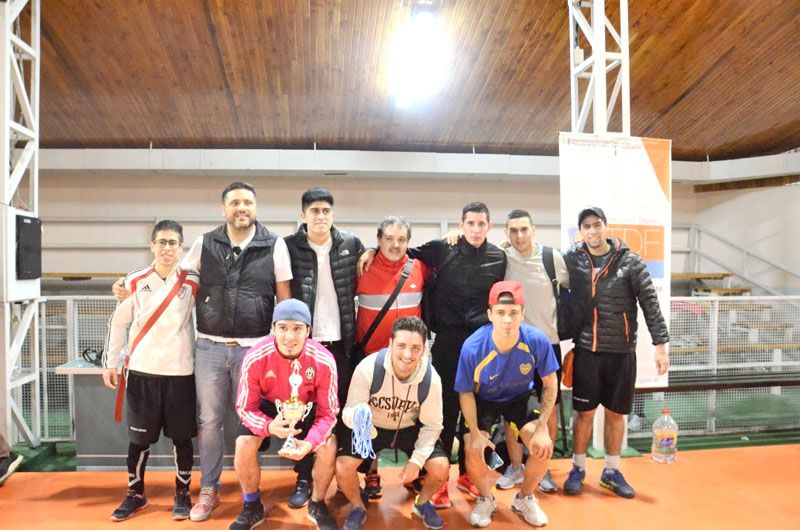 Municipal, dueño de la Copa de Oro en el verano